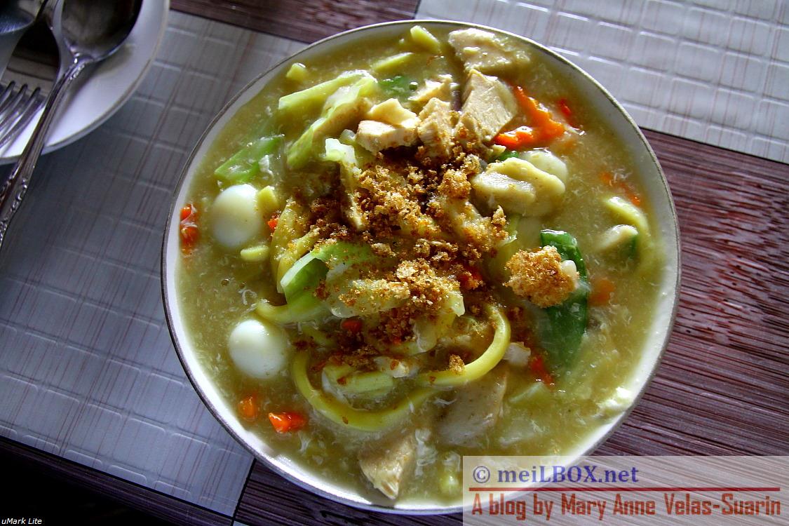 The pancit lomi in Myra's Special Pancitan is highly recommended. I still prefer the lomi version of a hotel in Calapan (I will mention the place in my next blog) but still, this is the No. 2 in my list. :) (Photo taken by Mary Anne Velas-Suarin)