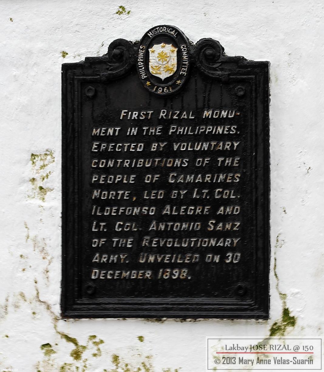 The historical marker of the Rizal Monument in Daet, Camarines Norte. [Photo by Mary Anne Velas-Suarin]